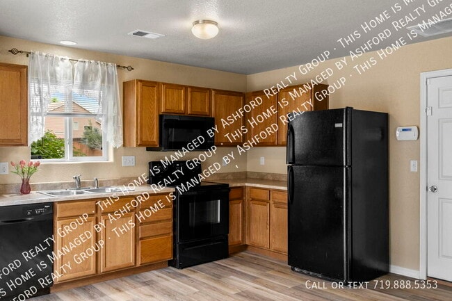 Building Photo - 3866 Papuan Dr