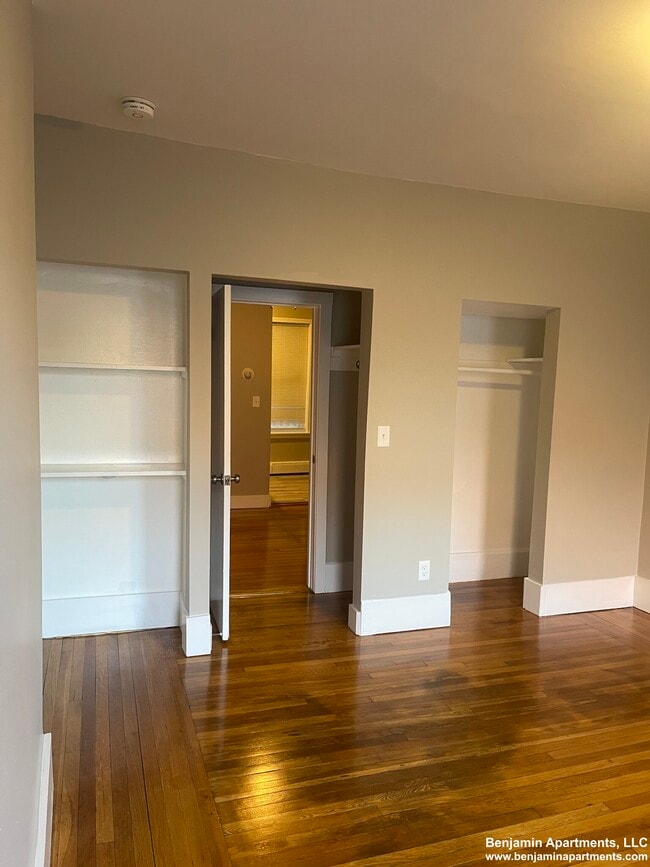 Building Photo - 75 Division St