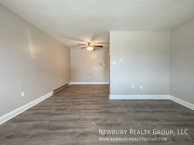 Building Photo - 29 Sunbury Estates