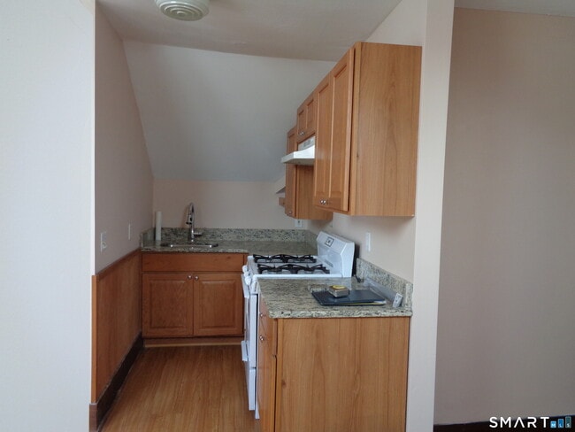 Building Photo - 58 Stuyvesant Ave