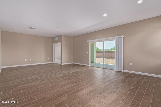 Building Photo - 36640 N Asturian Vly Wy