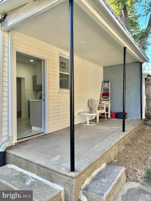 Building Photo - 5004 Duffield St