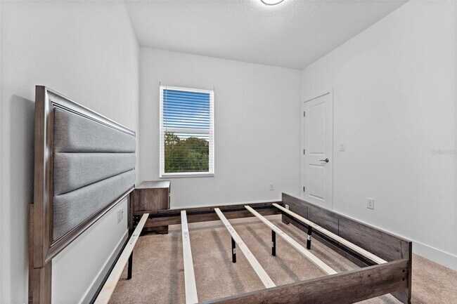 Building Photo - 2311 W Spruce St