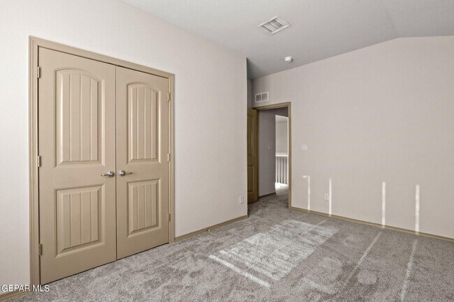 Building Photo - 14335 Alma Point