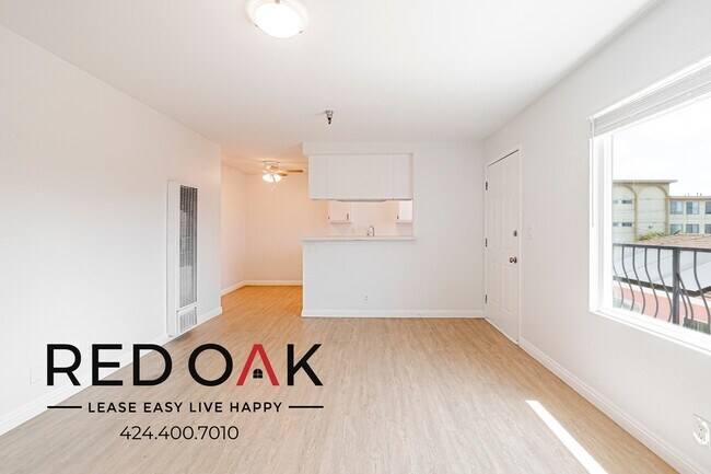 Building Photo - 12903 Roselle Ave
