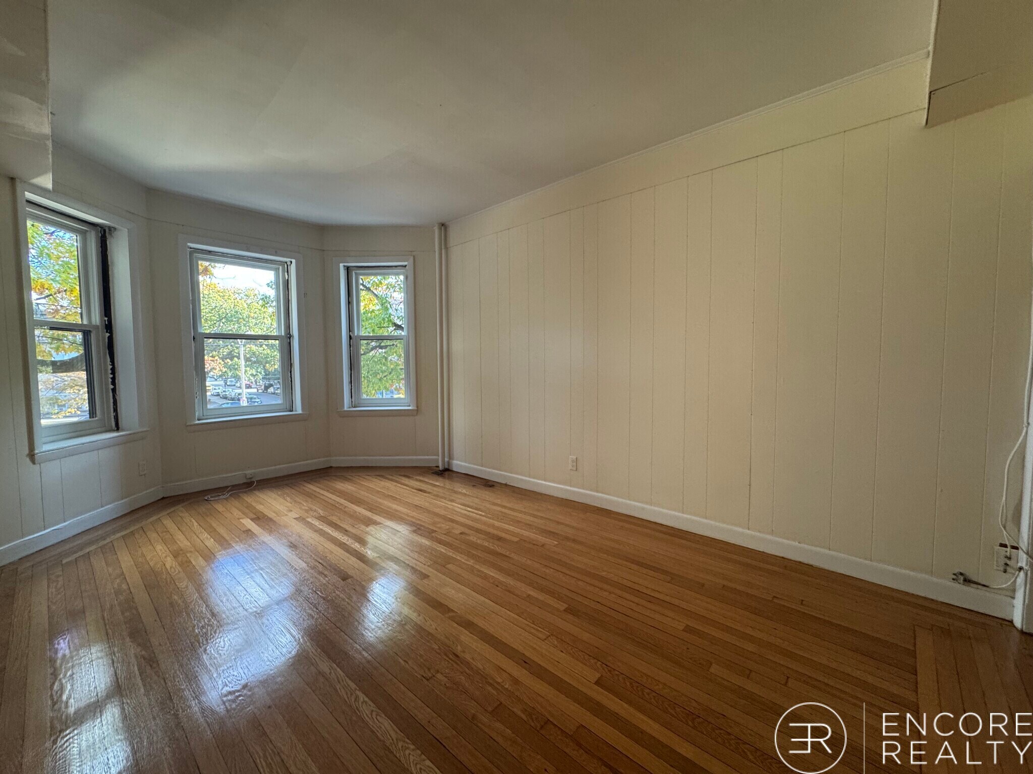 Building Photo - 1161 Commonwealth Ave