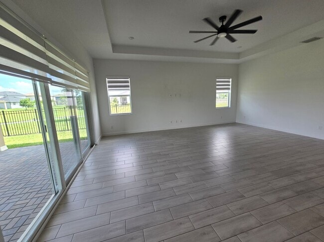 Building Photo - 1083 Tangled Orchard Tr