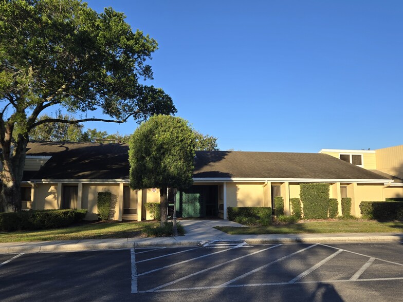 Club House - 5347 Emerald Isle Dr