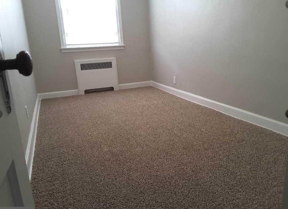 Building Photo - 1226 Hellerman St