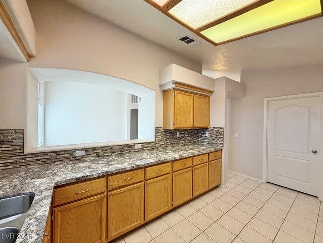 Building Photo - 8525 Danza Del Sol Dr