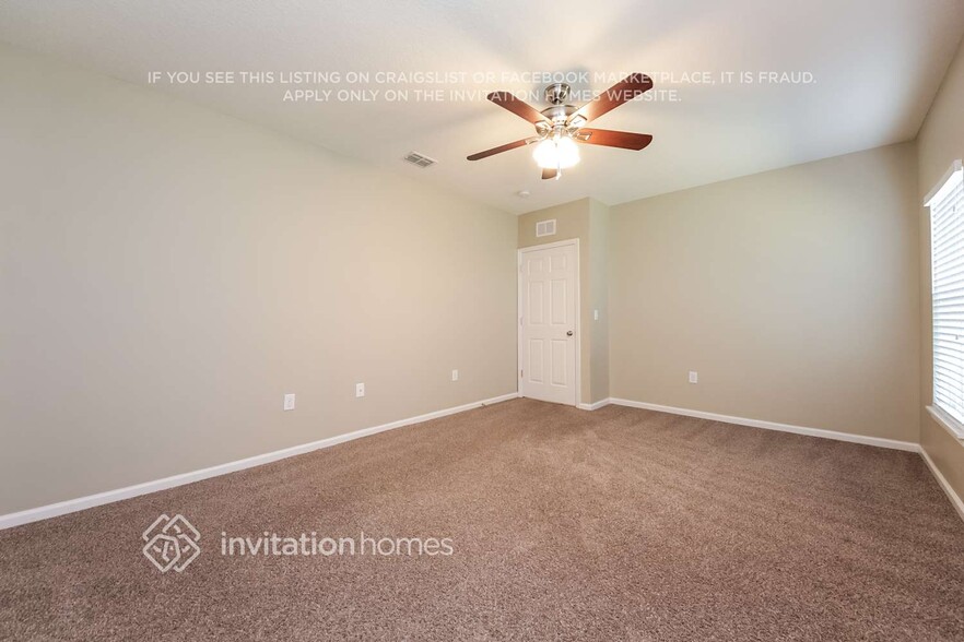 Building Photo - 1530 Corbett Ln