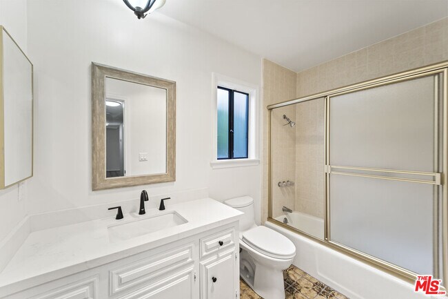 Building Photo - 6237 Warner Dr
