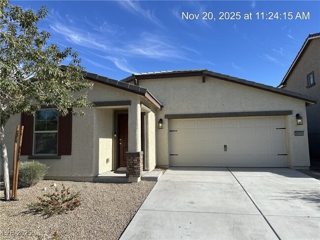 Building Photo - 4924 Eterno St