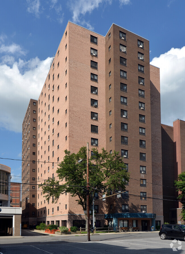 View from the southwest - Vine Street Tower