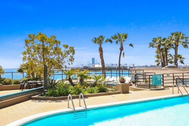 Building Photo - 1310 E Ocean Blvd