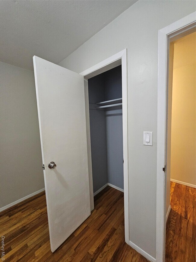 Building Photo - 36 Harrison Pl