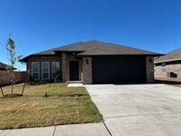 Building Photo - FIRST MONTH FREE - NEW NEW NEW!