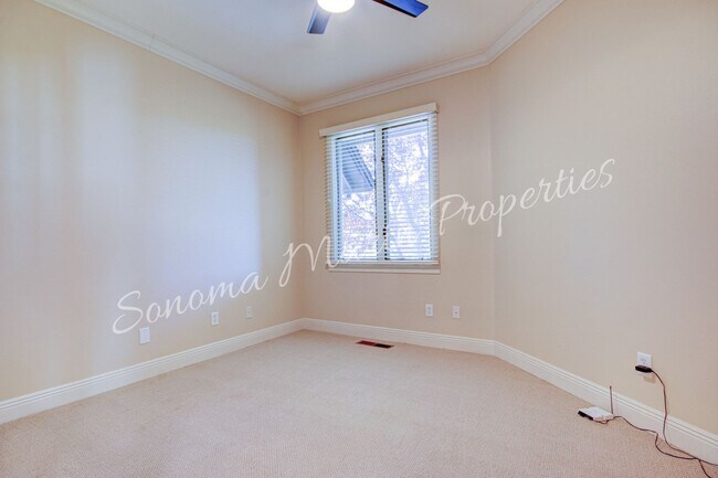 Building Photo - 4626 Bennett View Dr