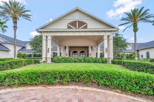 Building Photo - 2500 Castle Pines St