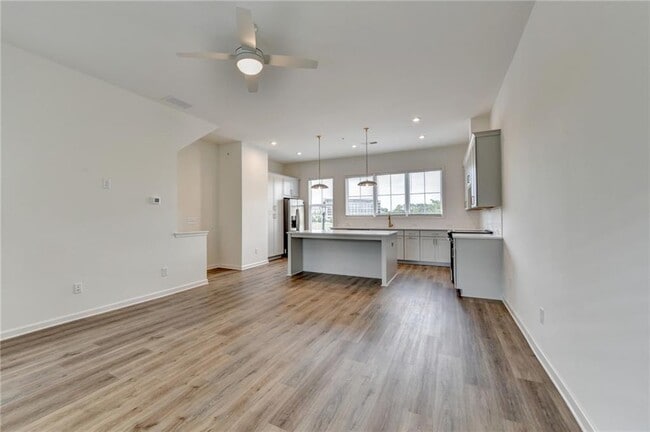 Building Photo - 430 Argosy Pk Cir