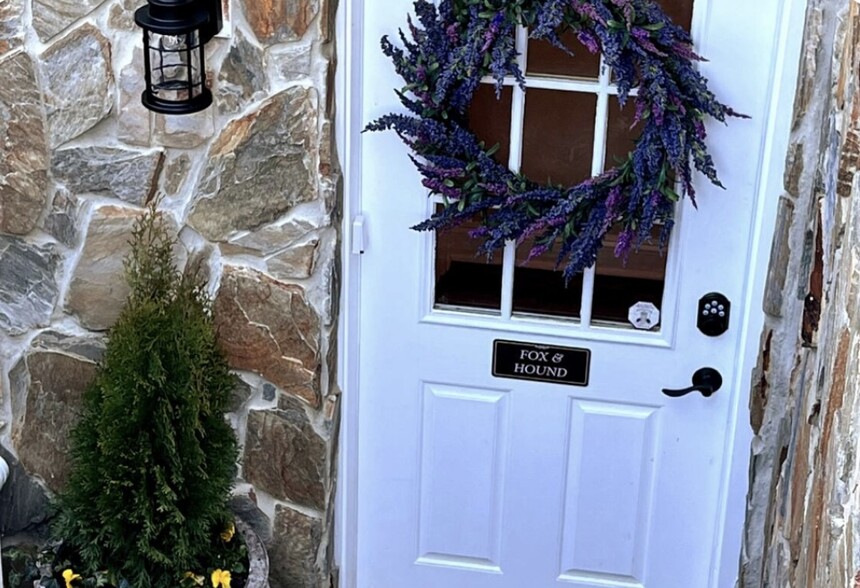 Entrance - 19810 Silcott Springs Rd