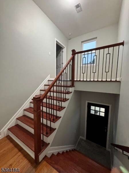 Building Photo - 61 N Grove St