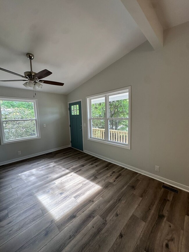 Building Photo - 446 Cape Fear Blvd