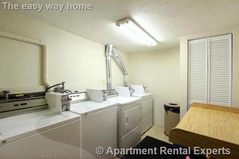 Building Photo - 345 Franklin St