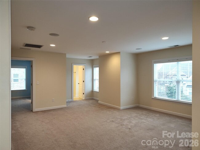 Building Photo - 4009 Oxford Mill Rd