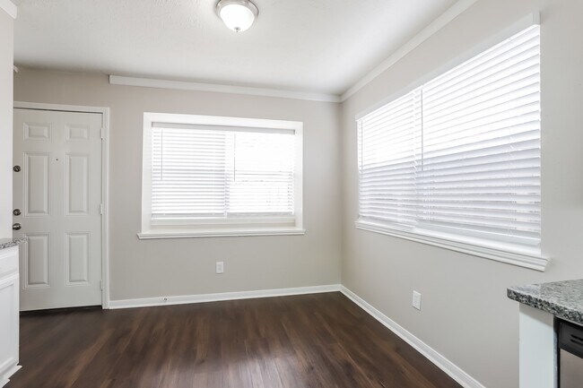 Building Photo - 19411 Winding Branch Dr