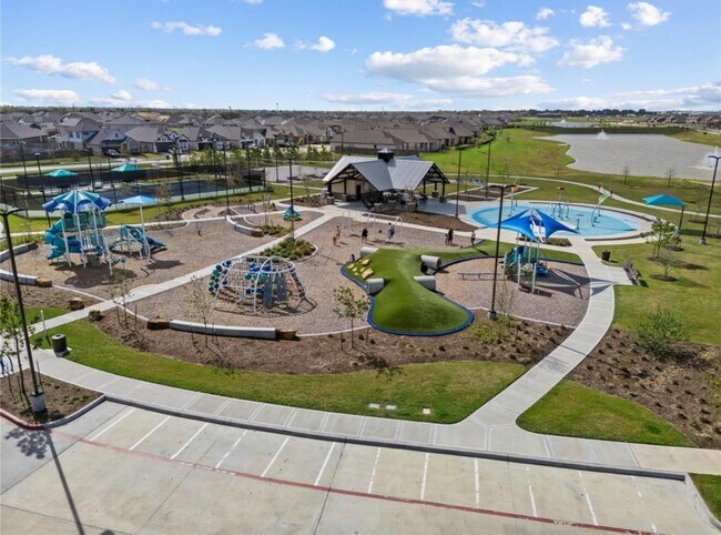 Building Photo - 8123 Leisure Pt Dr