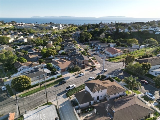 Building Photo - 982 W Hamilton Ave