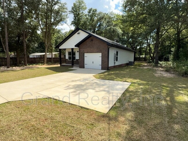 Building Photo - 5141 W Spencer Field Rd