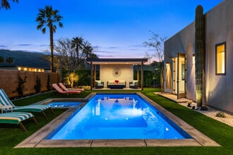 Building Photo - 57887 Salida del Sol