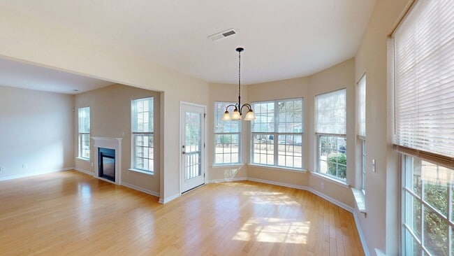 Building Photo - 8421 Cotton Press Rd