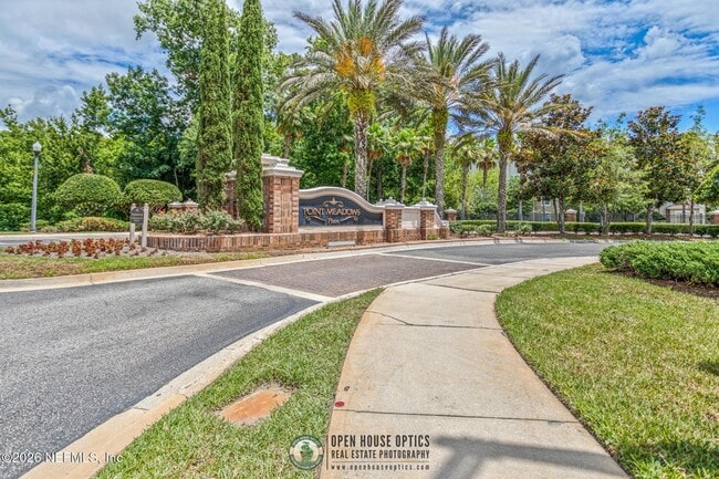 Building Photo - 7801 Point Meadows Dr