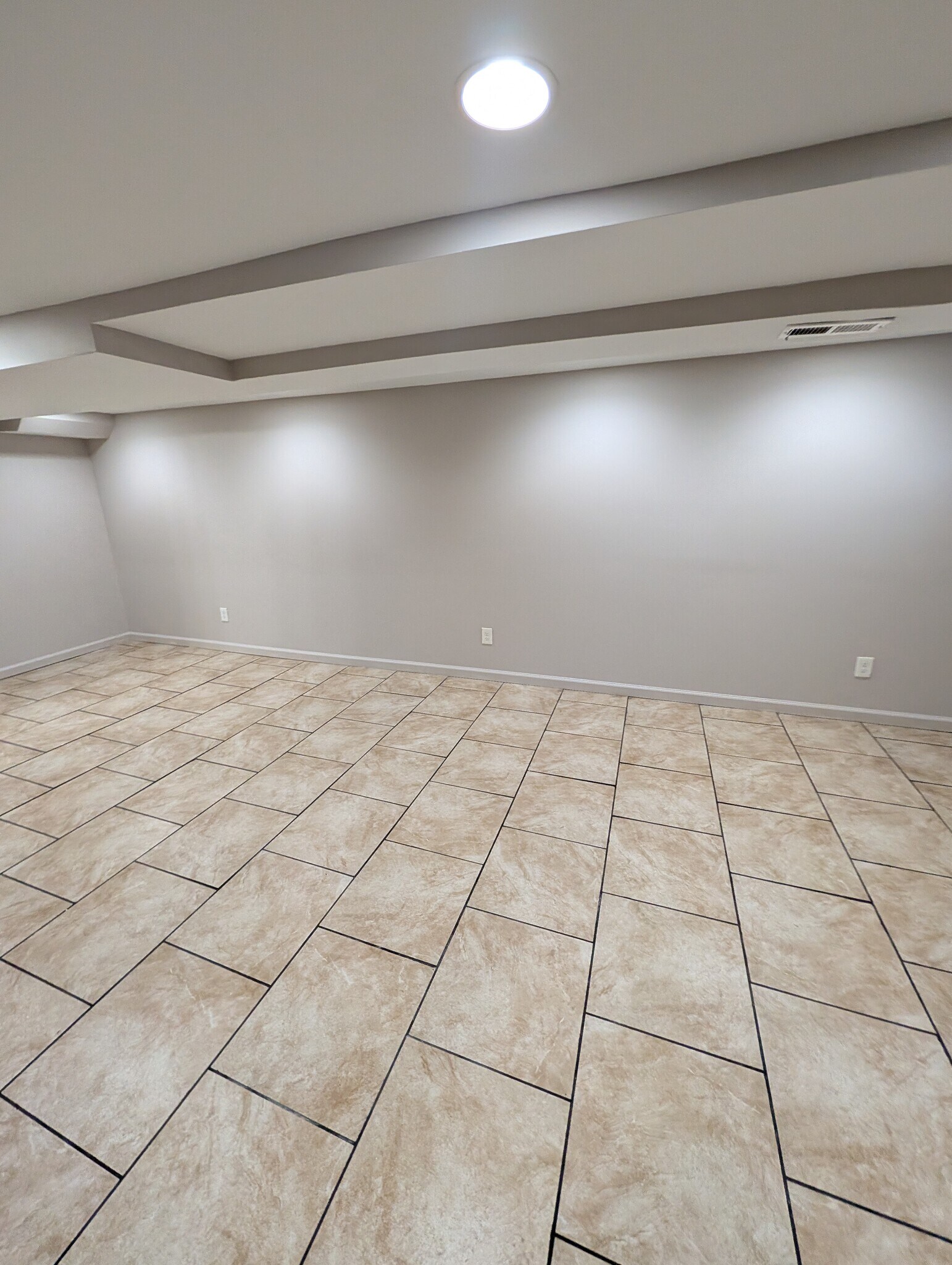 Building Photo - 6501 Hartwait St