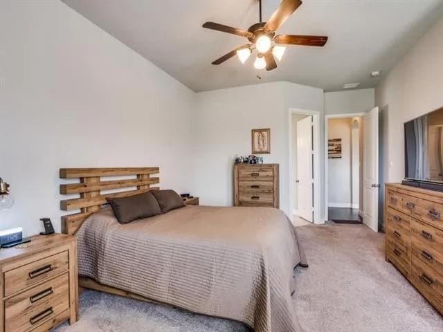 Building Photo - 321 Valentino Wy