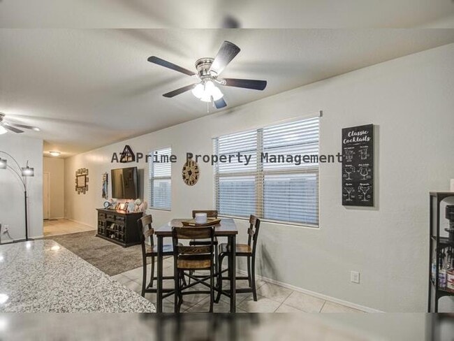 Building Photo - 30945 W Picadilly Rd