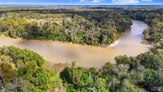 Building Photo - 9825 Fawn Vw Dr