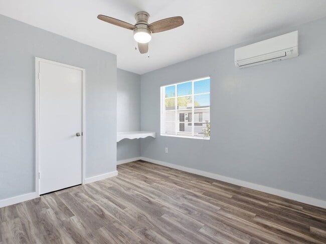 Building Photo - 2 Bedroom 1 Bathroom