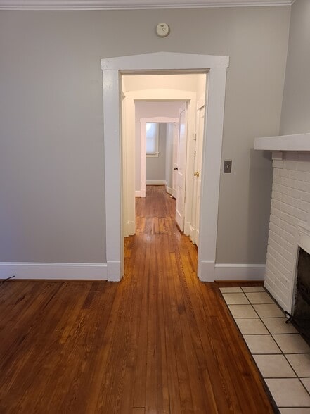 Building Photo - 717 Keith Ave