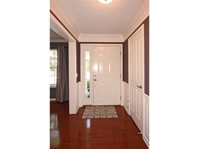 Building Photo - 13628 Stanford Dr