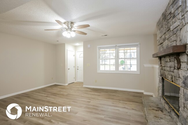 Building Photo - 6438 N Jarboe St