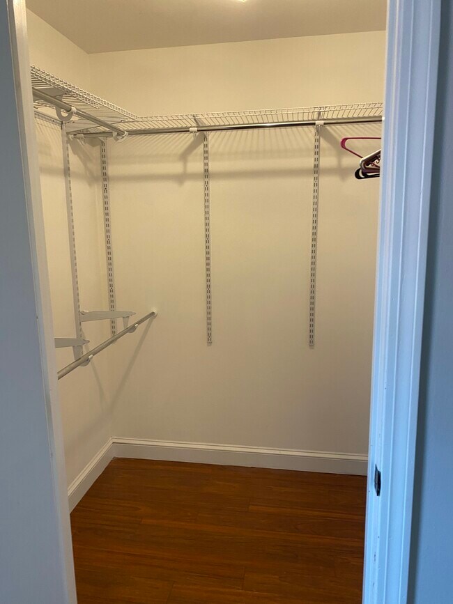 Walk in closet - 8 Louisburg Sq