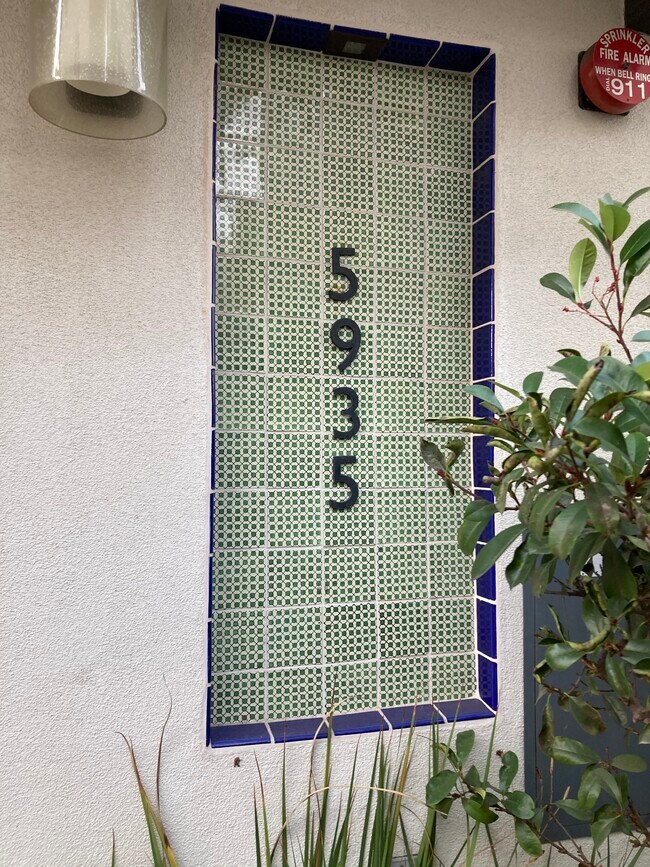 Exterior - 5935 Luna Park