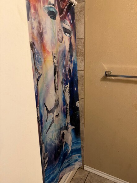 Building Photo - 750 Bonham St