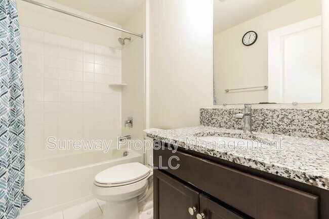 Building Photo - 2503 Charleston Dr