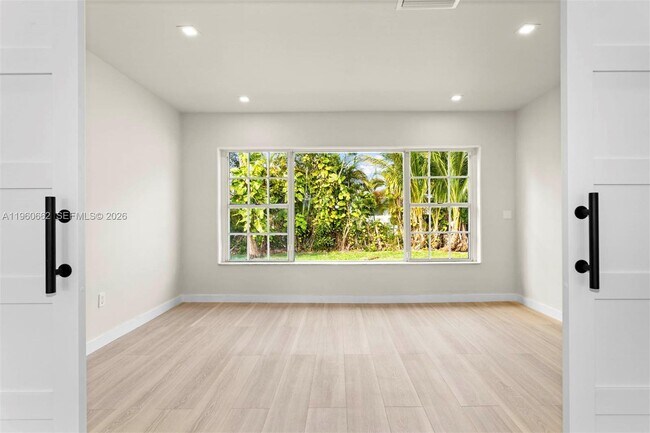 Building Photo - 9132 Froude Ave