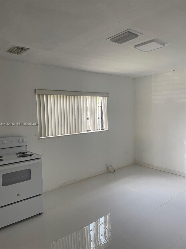 Building Photo - 9711 Caribbean Blvd